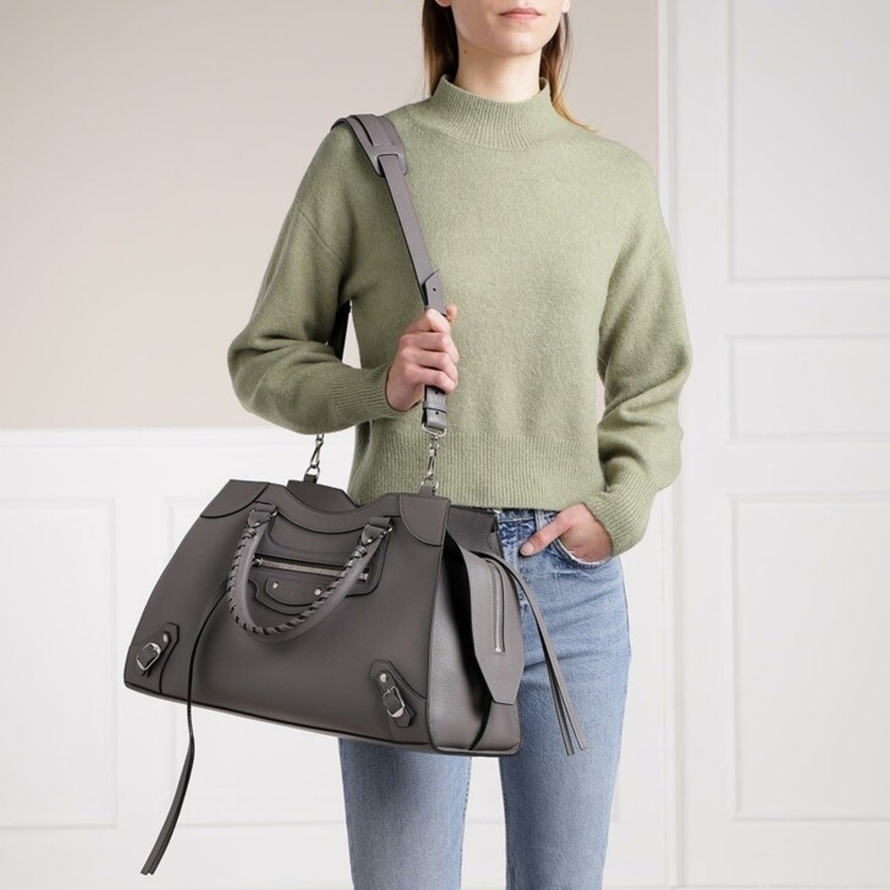 NWT $2950 Balenciaga Medium Neo Classic City Bag in Gray - 100% AUTH